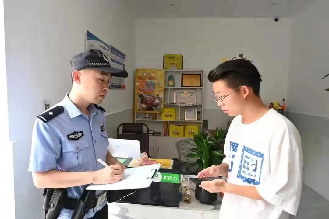 泰兴民警撞人事件最新进展全面解析